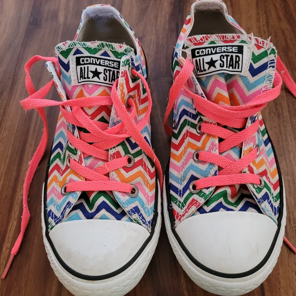 Converse Unisex Low Cut All Star Chevron Chuck Taylors